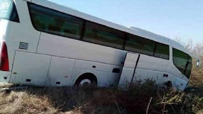 Aksident I R Nd N Shqip Ri Autobusi Del Nga Rruga Vdes Nj Person E