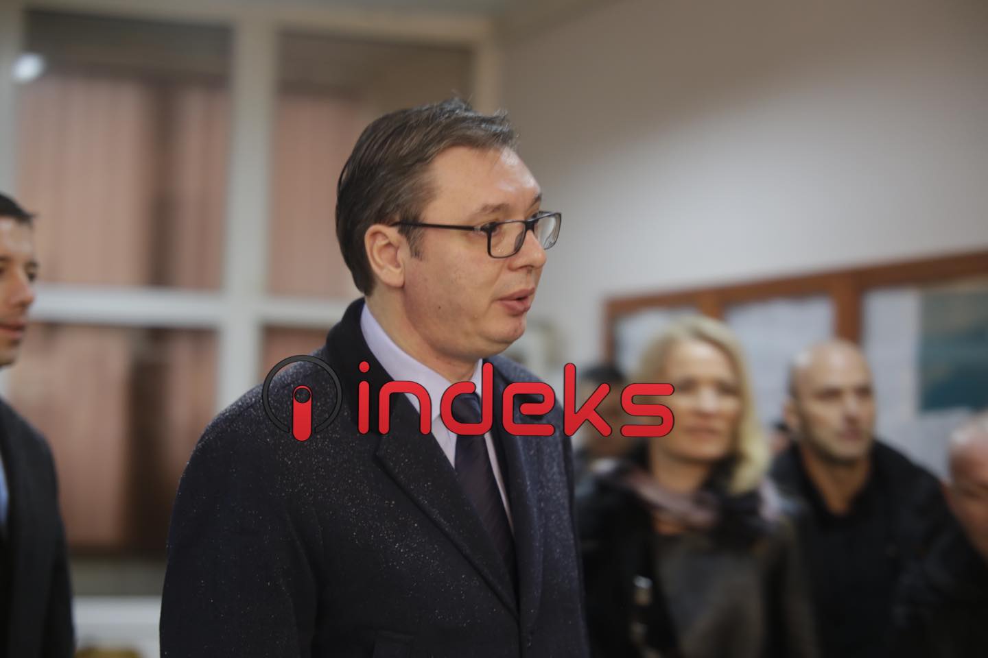 Vuçiq e kaloi natën në Kosovë – Indeksonline.net
