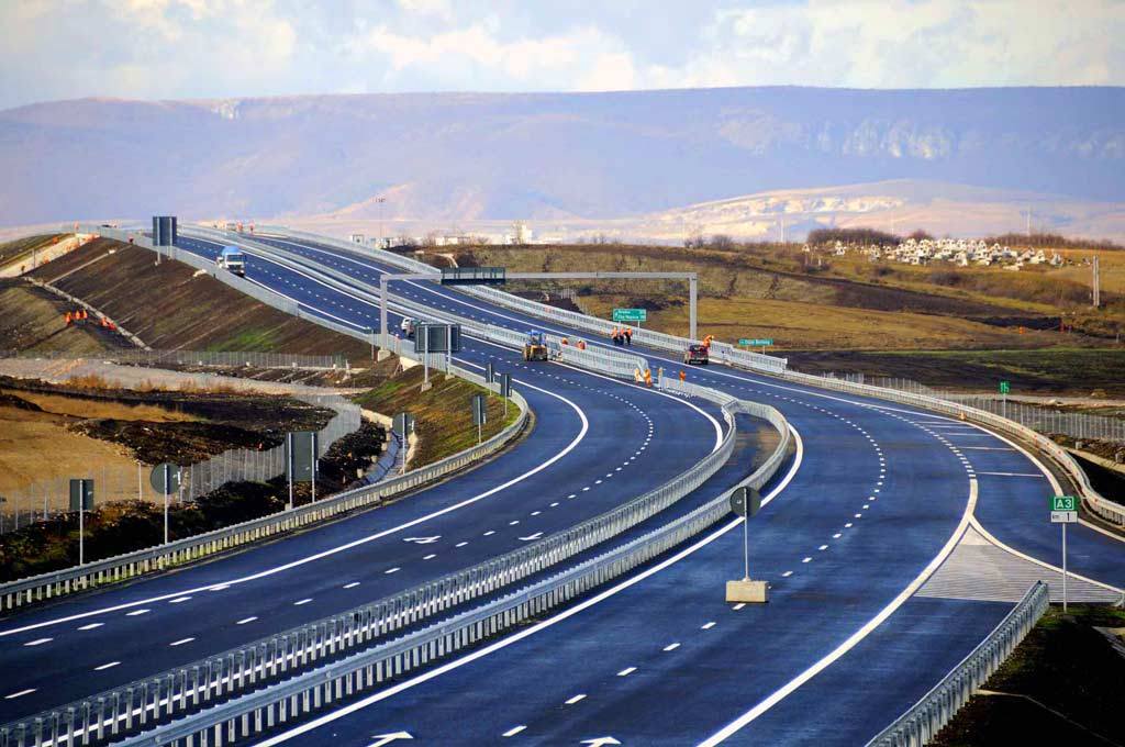 taks-edhe-n-autostradat-e-kosov-s-por-mimi-jo-si-n-shqip-ri