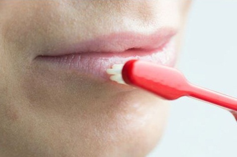 Për sa kohë duhet përdorur një furçë dhëmbësh? – Indeksonline.net