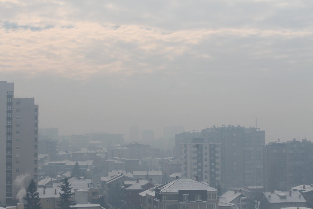 Пахнет гарью. Запах Гари в Тбилиси.