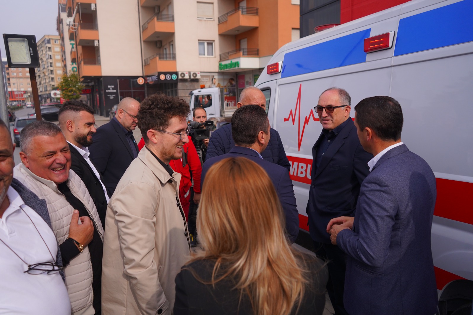 sherbimit-urgjent-ne-prizren-i-shtohen-dy-autoambulanca-te-reja