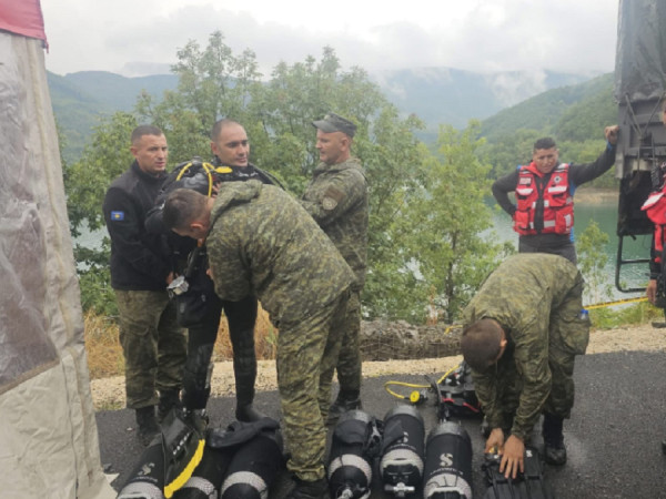 LVV ja kritikohet për  politizim  të operacionit të FSK së në veri