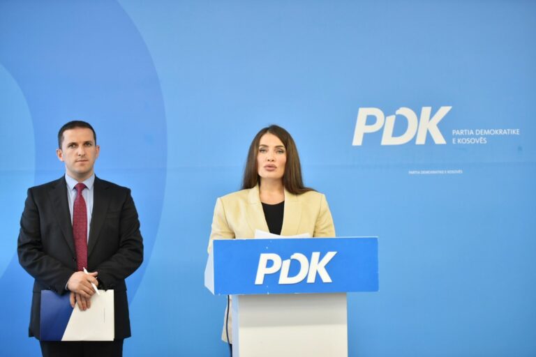 deputetja-ariana-musliu-shoshi-dhe-avokati-faton-fetahu-p-rmes-nj