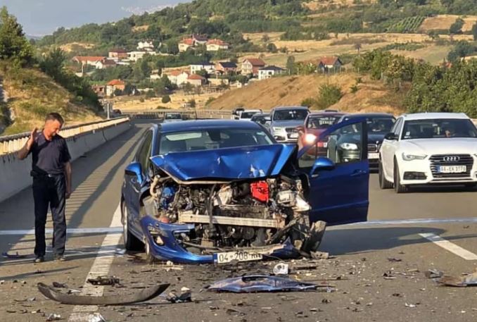aksident-i-rende-ne-autostraden-ibrahim-rugova