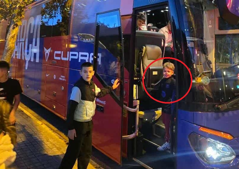 I riu nga Ferizaj  Mali Dullovi  përfaqëson Kosovën në akademinë më të mirë në botë   La Masia  e Barcelonës 