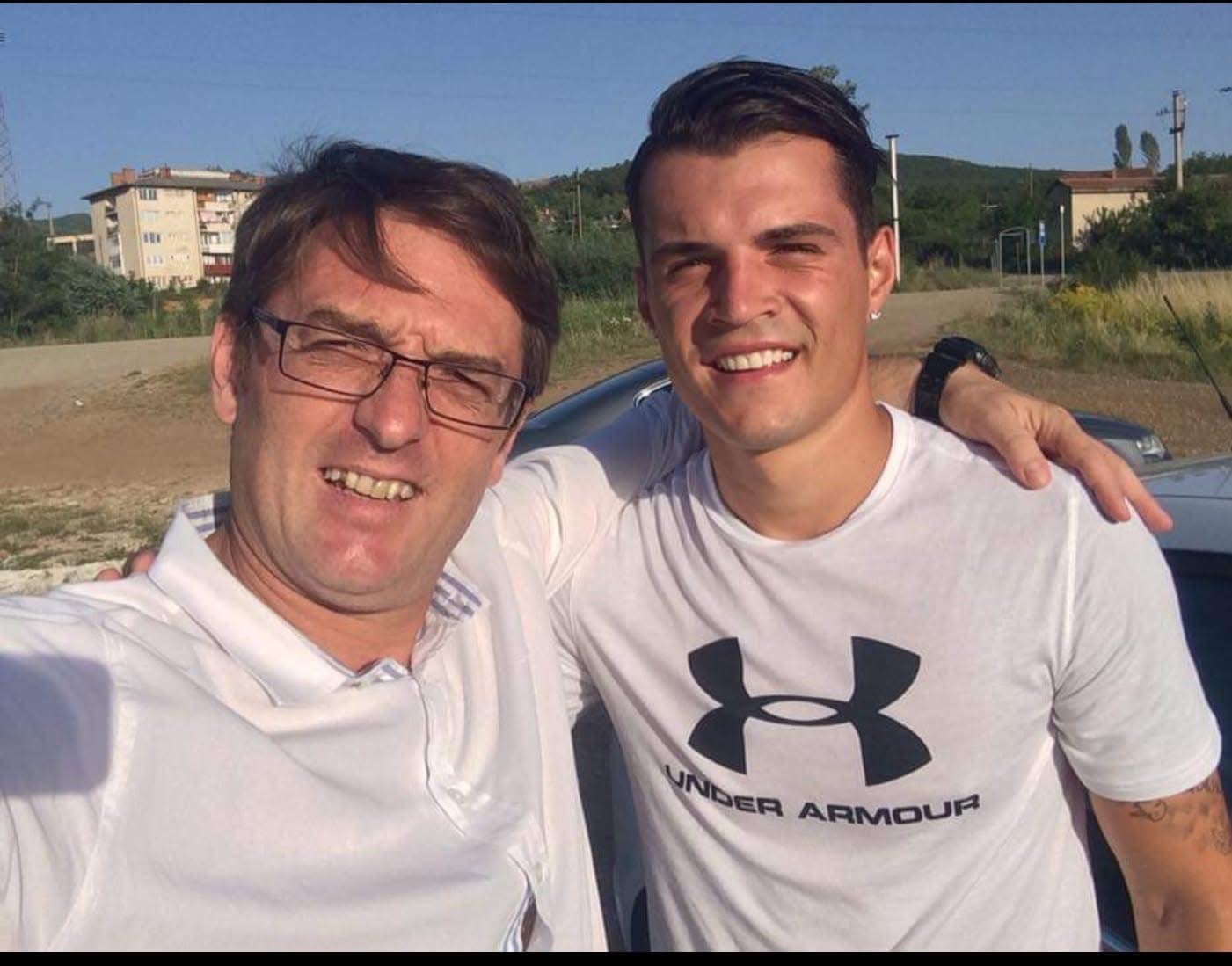 Po vërshëllehet nga tifozët  reagon Munishi  Krenaria e Kombit Granit Xhaka