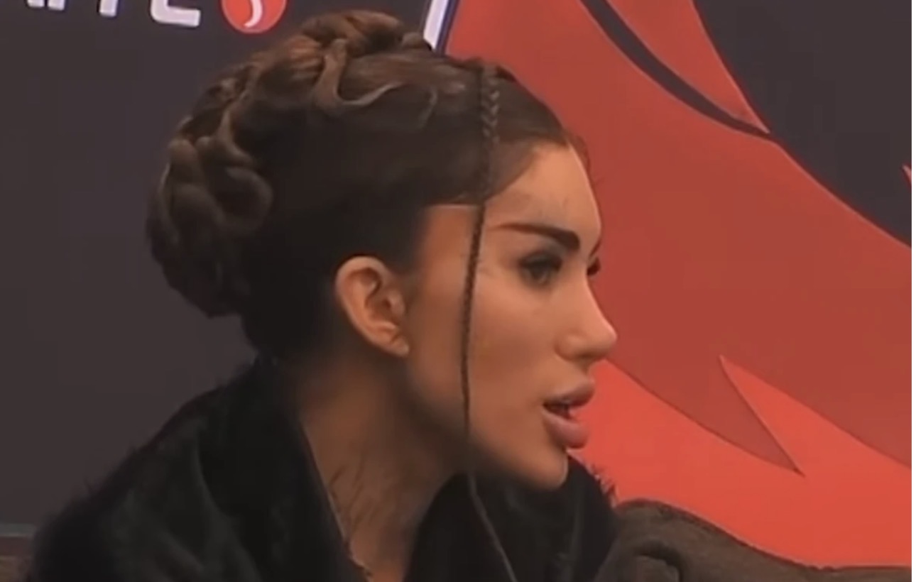 bia-khalifa-johnny-sins-eshte-shoku-im-i-ngushte