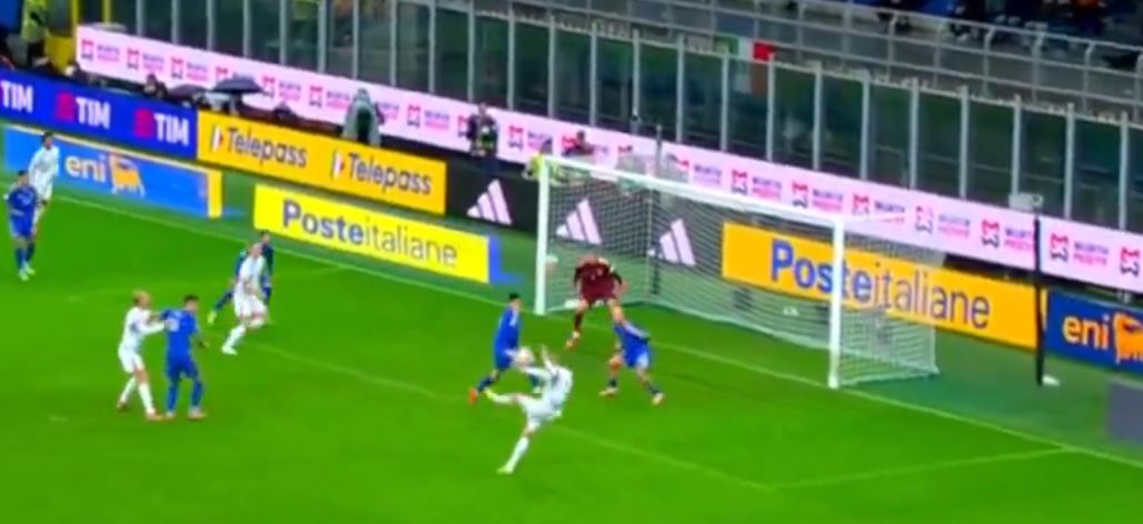 Haaland e çon Norvegjinë në Kupën e Botës pas 28 vjetësh  shënon dy gola ndaj Italisë