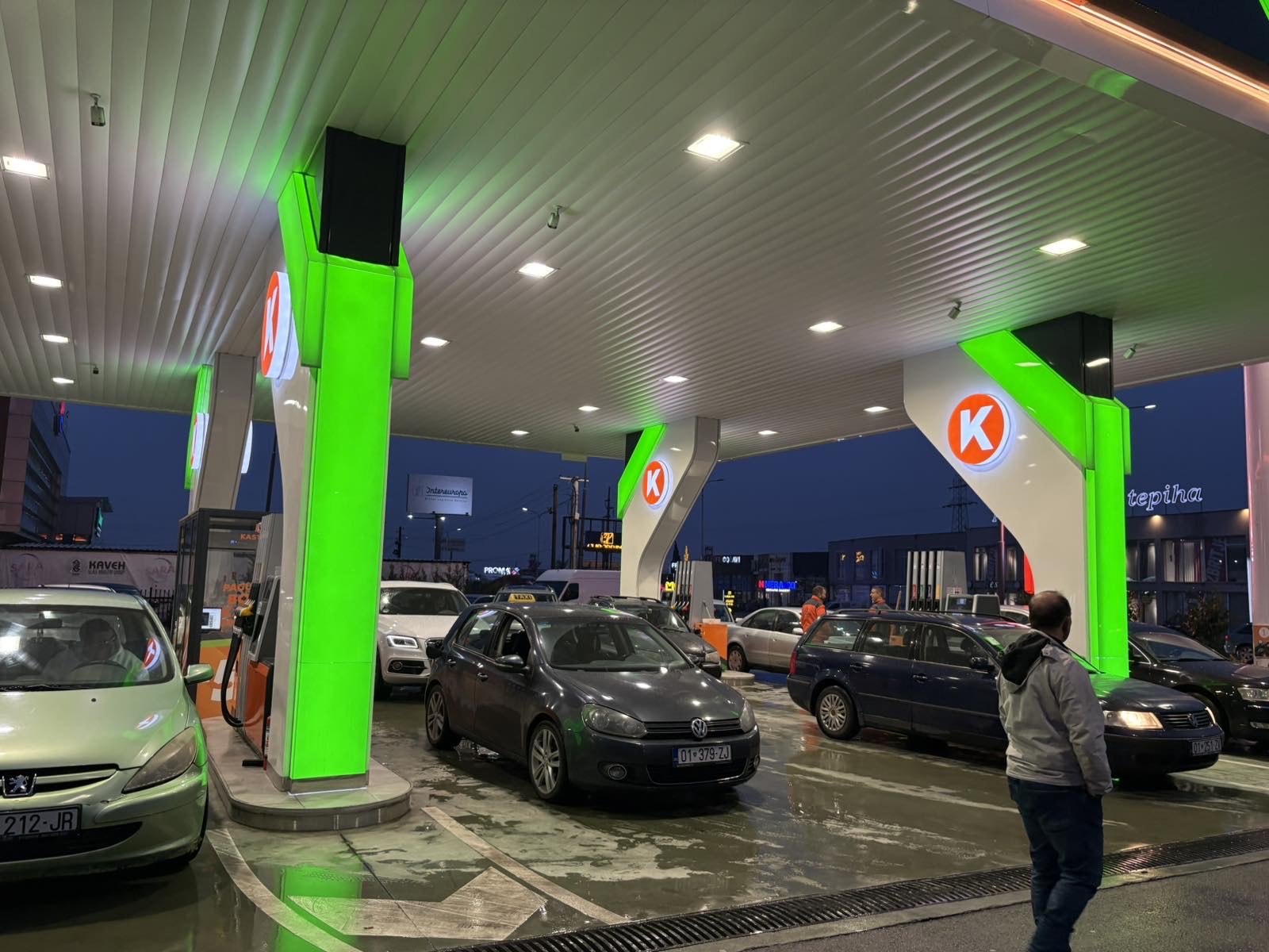 kastrati-shperblen-klientet-ne-prishtine