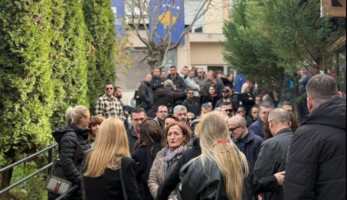 nis-greva-njeoreshe-e-punetoreve-te-rtk-se