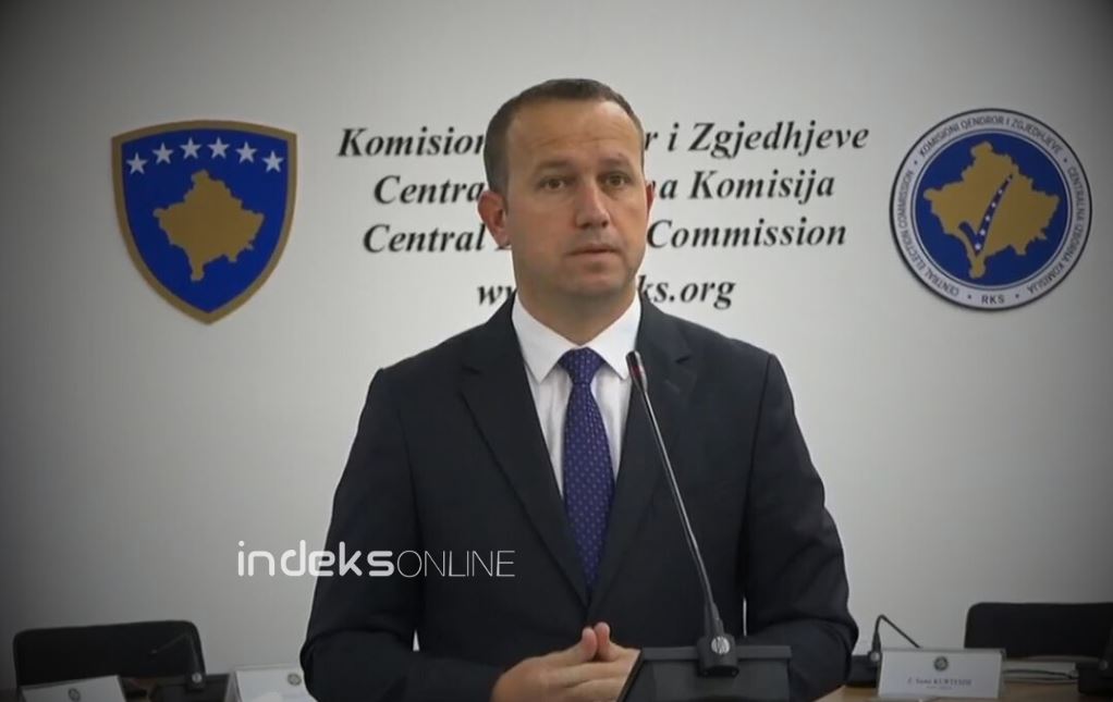 Elezi  Listës së votuesve i janë shtuar 1690 të rinj që kanë mbushur 18 vjet