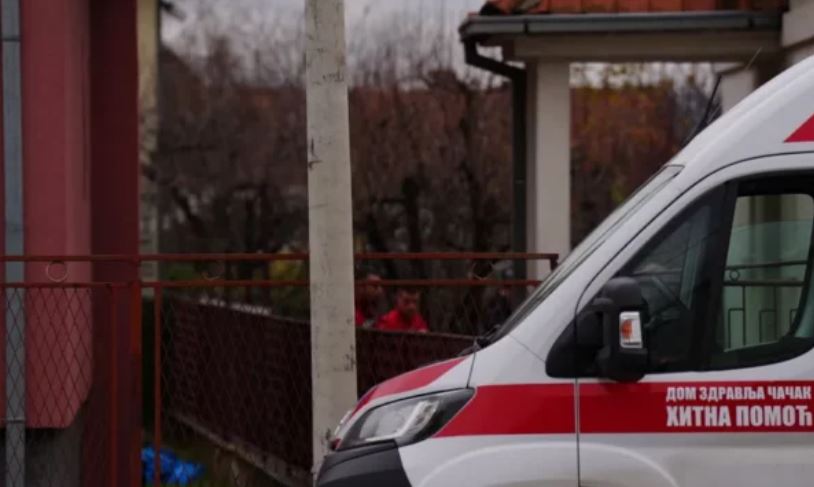 Gjenden 3 trupa të vdekur në një shtëpi në Çaçak të Serbisë  dyshohet për vrasje